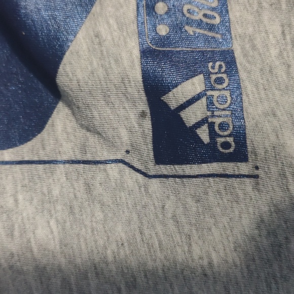 Boys size XL us 18/20 Adidas grey T-shirt - Picture 3 of 6